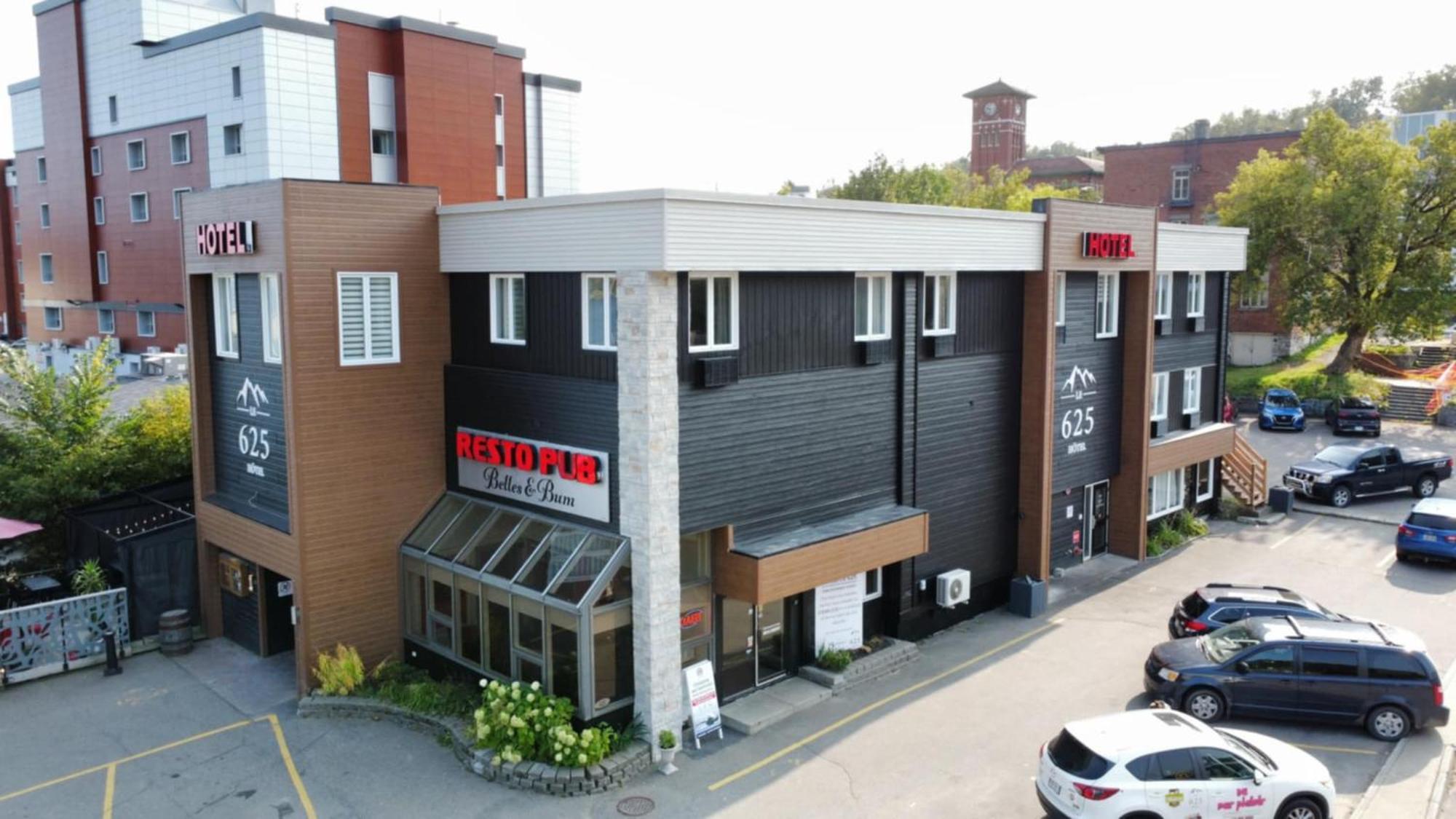 Hotel Le 625 La Malbaie Exterior foto
